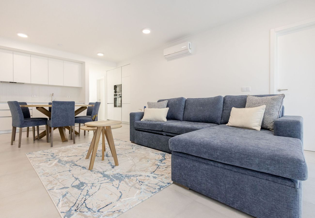 Vale Atlântico – BY SCH, T2 apartment by the sea, comfort, trails, cliffs and nature on Portugal’s West Coast.