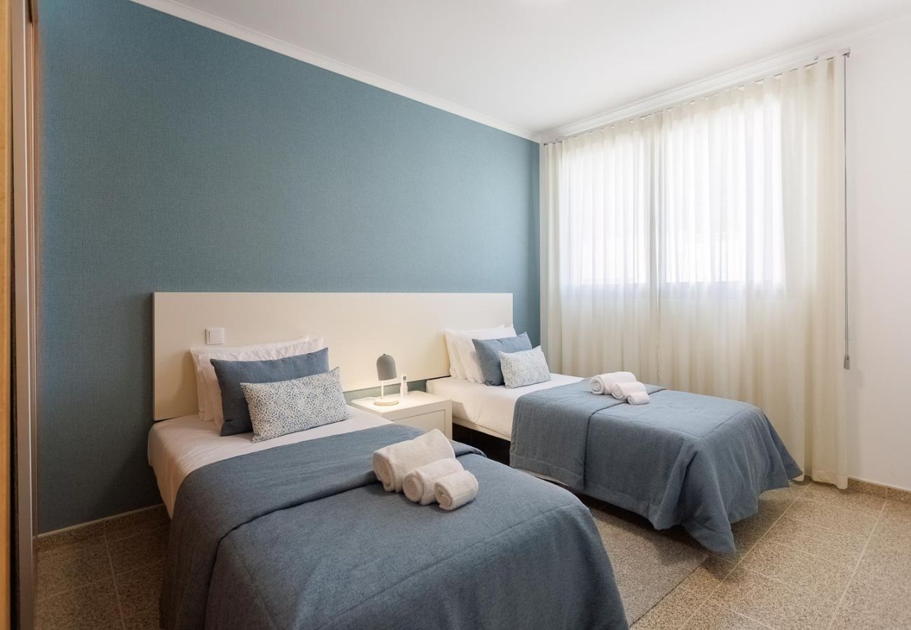 Villa en Nazaré - Serene Horizon - BY SCH