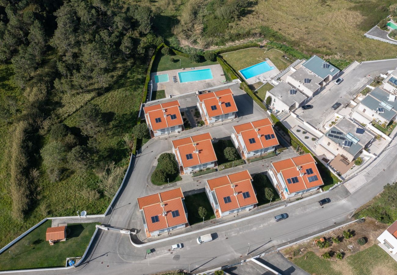 Villa en Nazaré - Serene Horizon - BY SCH