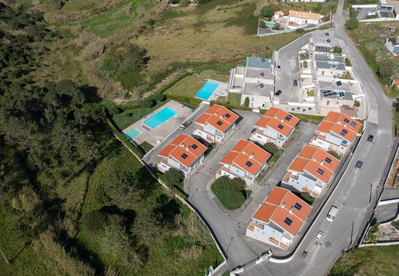 Villa en Nazaré - Serene Horizon - BY SCH