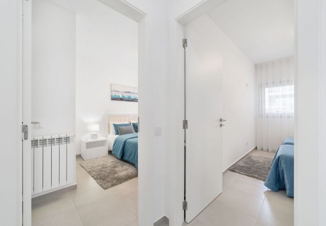 Apartamento en Nazaré - Muralha II H - Apartamento de Vacaciones T2 con Vistas a la Praia do Norte By SCH Apartamento en Nazaré - Muralha II H - Apartamento de Vacaciones T2 con Vistas a la Praia do Norte By SCH