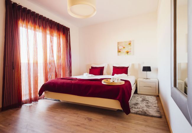 Apartamento en São Martinho do Porto - Carmona - Apartamento de Vacaciones T2 junto a la Playa de São Martinho do Porto de SCH Apartamento en São Martinho do Porto - Carmona - Apartamento de Vacaciones T2 junto a la Playa de São Martinho do Porto de SCH