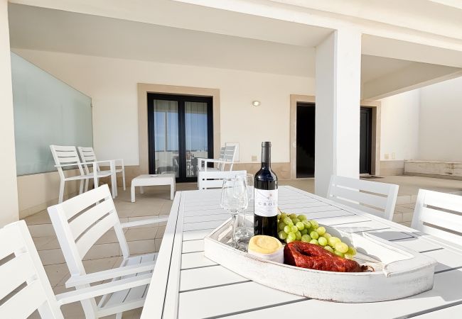 Apartamento en São Martinho do Porto - Janelas da Baía - By SCH Apartamento en São Martinho do Porto - Janelas da Baía - By SCH