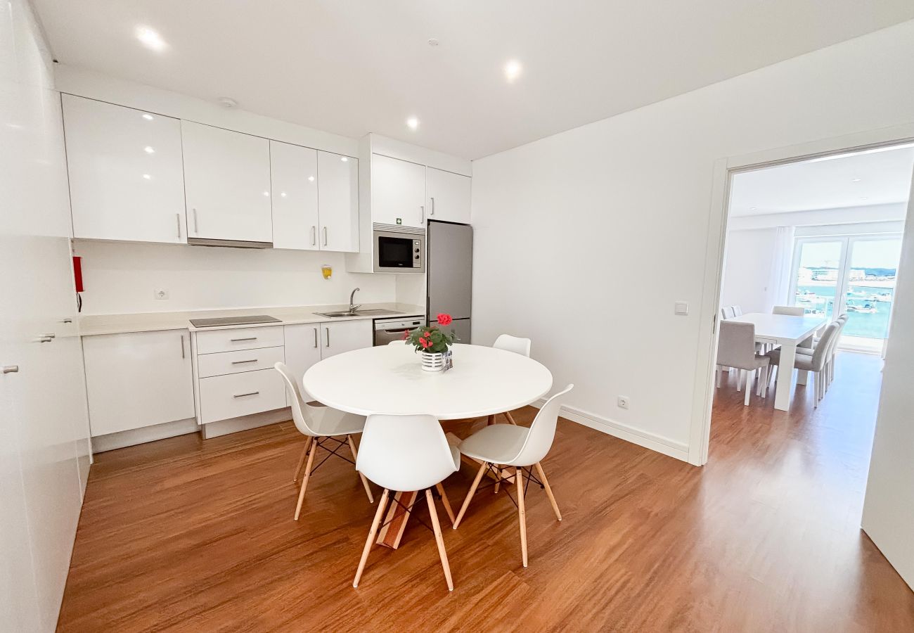 Apartamento en São Martinho do Porto - Janelas da Baía - By SCH