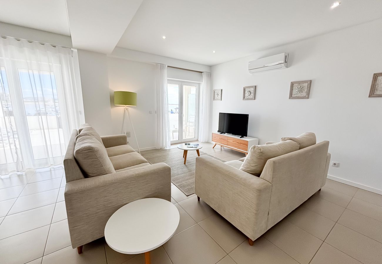 Apartamento en São Martinho do Porto - Janelas da Baía - By SCH