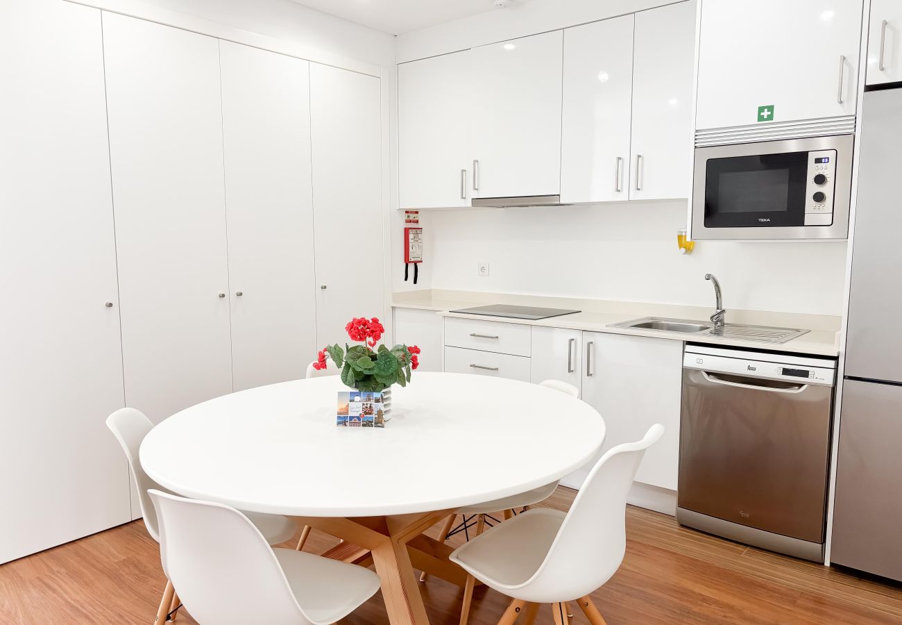 Apartamento en São Martinho do Porto - Janelas da Baía - By SCH