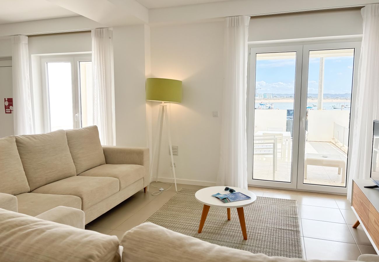 Apartamento en São Martinho do Porto - Janelas da Baía - By SCH