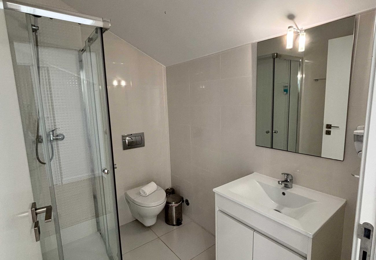 Apartamento en São Martinho do Porto - Janelas da Baía - By SCH
