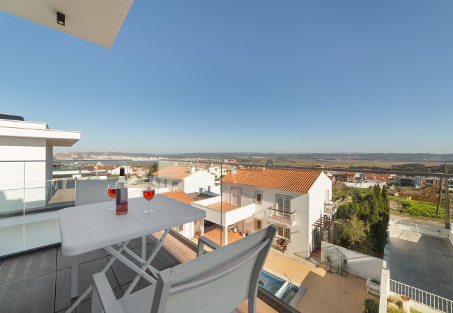 Villa en Salir do Porto - Casa do Sol - Villa de Vacaciones con Piscina Privada de SCH Villa en Salir do Porto - Casa do Sol - Villa de Vacaciones con Piscina Privada de SCH