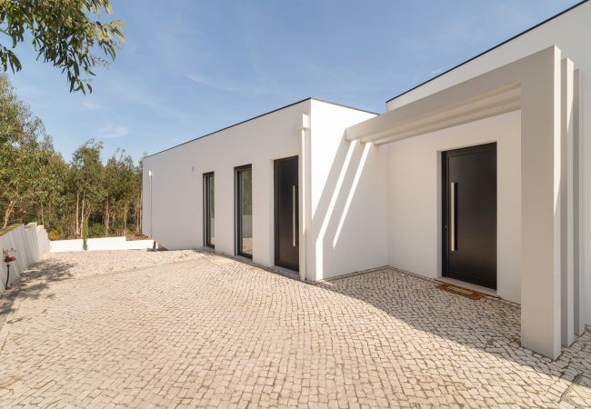 Villa en São Martinho do Porto - Villa Floresta - Villa de Vacaciones con Piscina Privada By SCH Villa en São Martinho do Porto - Villa Floresta - Villa de Vacaciones con Piscina Privada By SCH