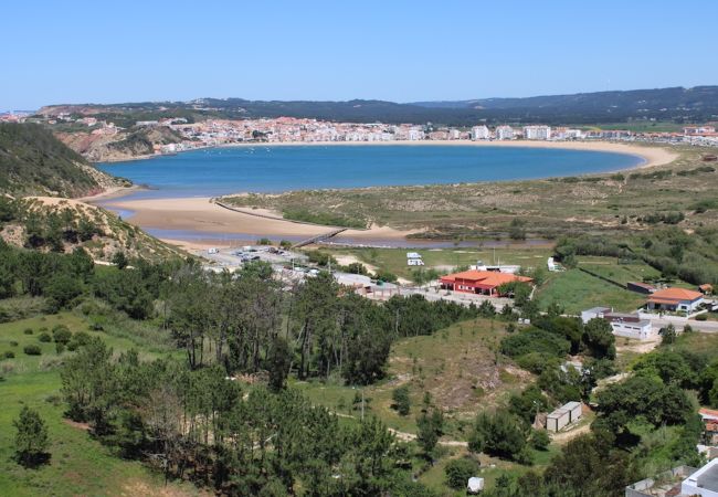 Villa en Salir do Porto - Villa Anita - Villa de Vacaciones con Piscina Privada By SCH Villa en Salir do Porto - Villa Anita - Villa de Vacaciones con Piscina Privada By SCH