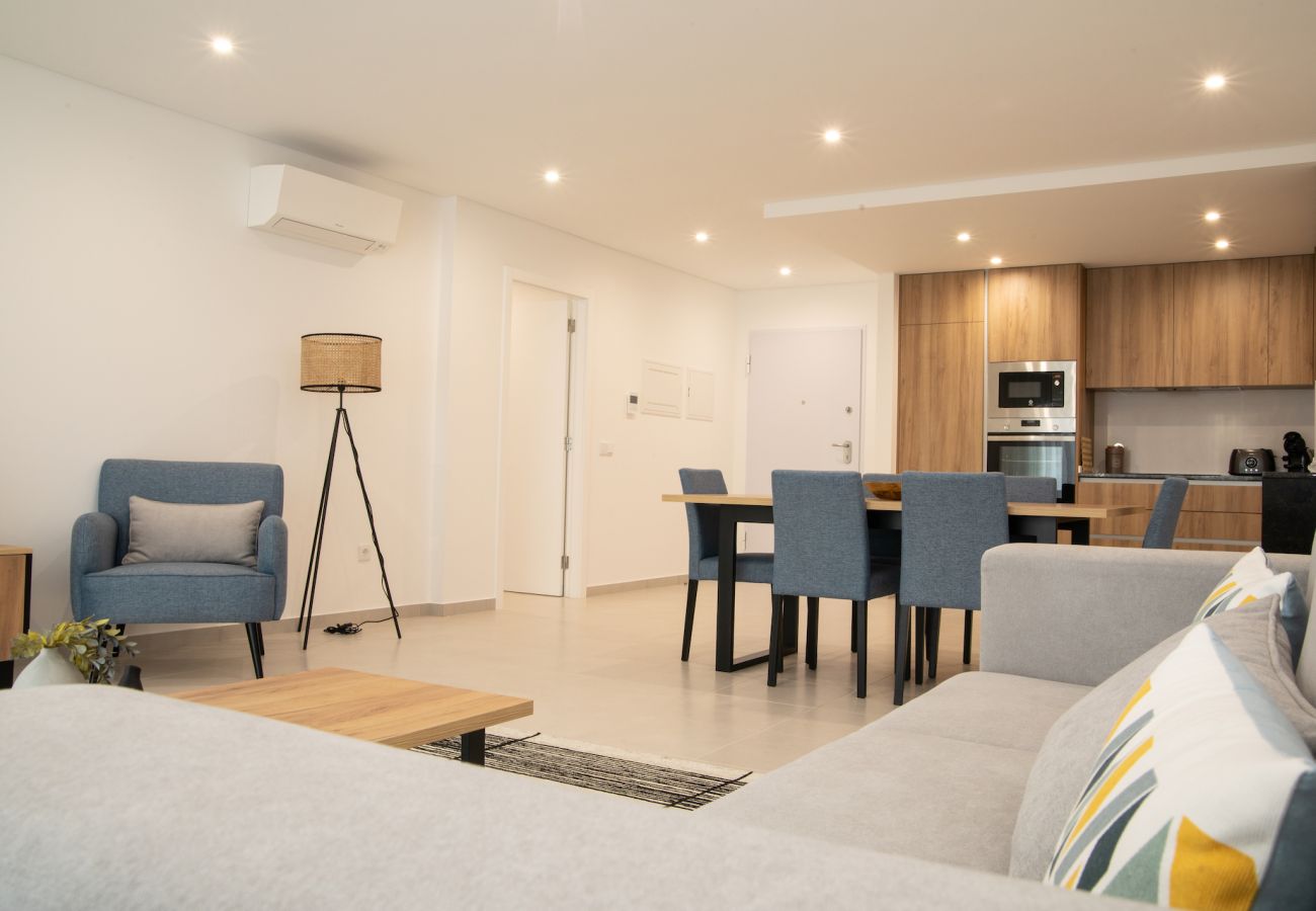 Apartamento acogedor, Nazaré, céntrico, cerca de la playa, vistas.