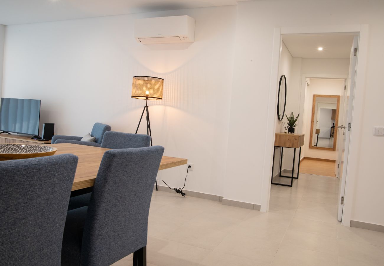 Apartamento acogedor, Nazaré, céntrico, cerca de la playa, vistas.