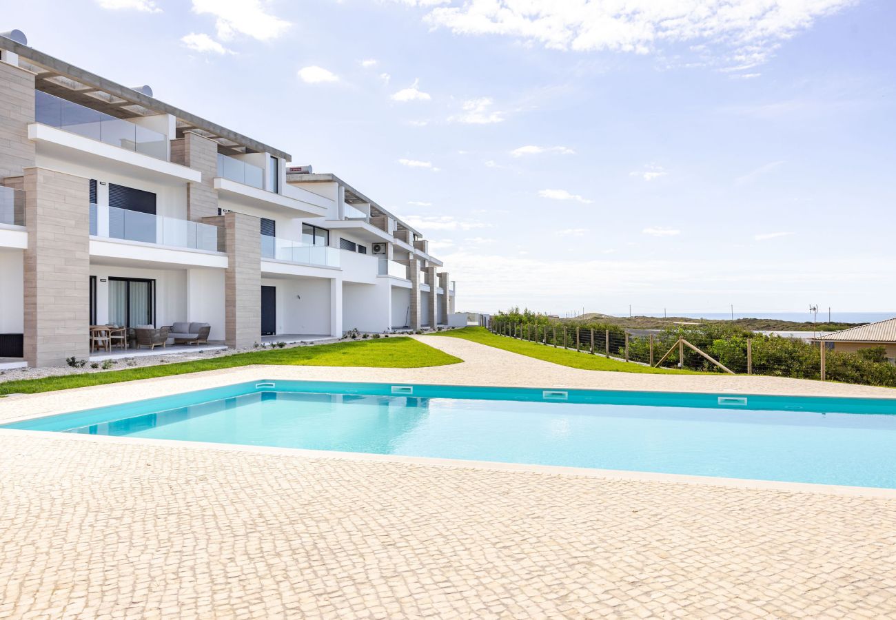 Vale Furado, apartamento vacacional, acantilados, naturaleza, senderos, retiro, playa, Nazaré, Oeste de Portugal, BY SCH