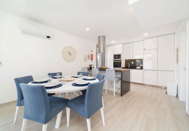 Villa à Salir do Porto - Villa Atlântico - Villa de Vacances avec Piscine Privée et Jacuzzi avec Vue By SCH Villa à Salir do Porto - Villa Atlântico - Villa de Vacances avec Piscine Privée et Jacuzzi avec Vue By SCH