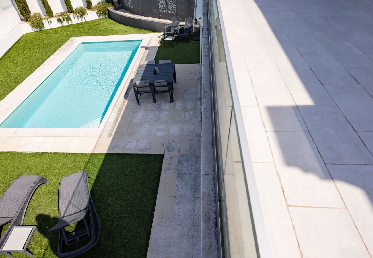 Villa à São Martinho do Porto - Venda Nova - Villa de Vacances avec Piscine Privée par SCH