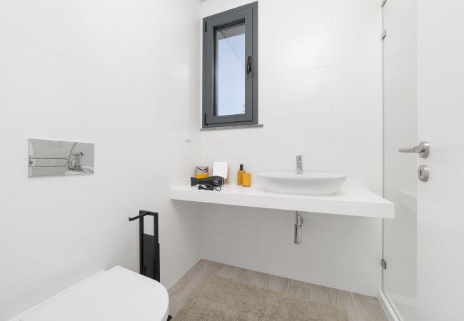 Villa à São Martinho do Porto - Villa Paraíso - Villa de Vacances avec Piscine Privée By SCH Villa à São Martinho do Porto - Villa Paraíso - Villa de Vacances avec Piscine Privée By SCH