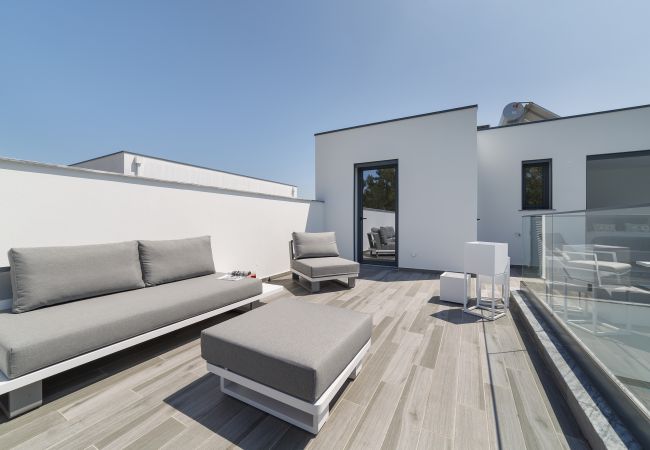 Villa à São Martinho do Porto - Villa Paraíso - Villa de Vacances avec Piscine Privée By SCH Villa à São Martinho do Porto - Villa Paraíso - Villa de Vacances avec Piscine Privée By SCH