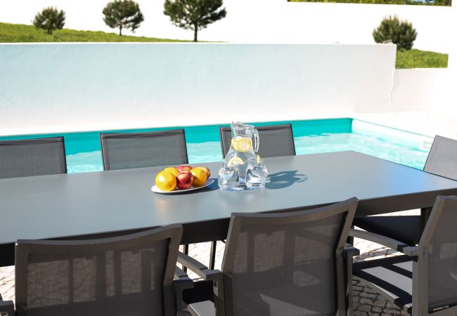 Villa à Serra do Bouro - Casa da Serra - Villa de Vacances avec Piscine Privée By SCH Villa à Serra do Bouro - Casa da Serra - Villa de Vacances avec Piscine Privée By SCH