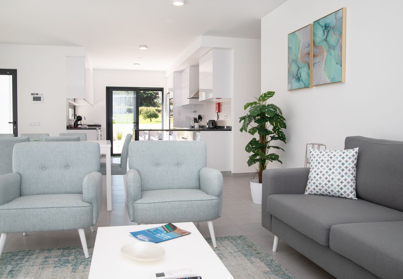 Villa, 3 chambres, vue sur les montagnes, piscine, plages, Portugal
