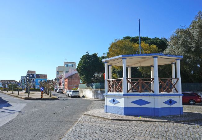 Villa à Alfeizerão - Casa da Praceta - By SCH Villa à Alfeizerão - Casa da Praceta - By SCH