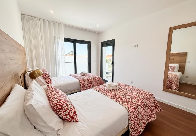 Villa à Alfeizerão - Casa da Praceta - By SCH Villa à Alfeizerão - Casa da Praceta - By SCH