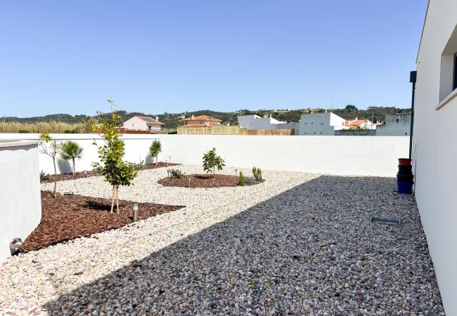 Villa à Alfeizerão - Casa da Praceta - By SCH Villa à Alfeizerão - Casa da Praceta - By SCH