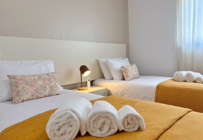 Villa a Nazaré - Casa 3 Camere da letto con vista mare e piscina - Ideale per famiglie Villa a Nazaré - Casa 3 Camere da letto con vista mare e piscina - Ideale per famiglie