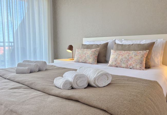 Villa a Nazaré - Casa 3 Camere da letto con vista mare e piscina - Ideale per famiglie Villa a Nazaré - Casa 3 Camere da letto con vista mare e piscina - Ideale per famiglie