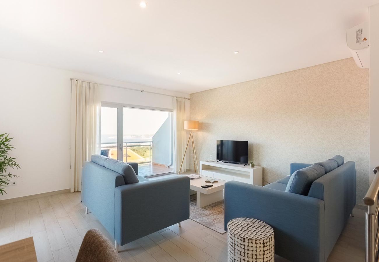 Villa a Nazaré - Casa 3 Camere da letto con vista mare e piscina - Ideale per famiglie