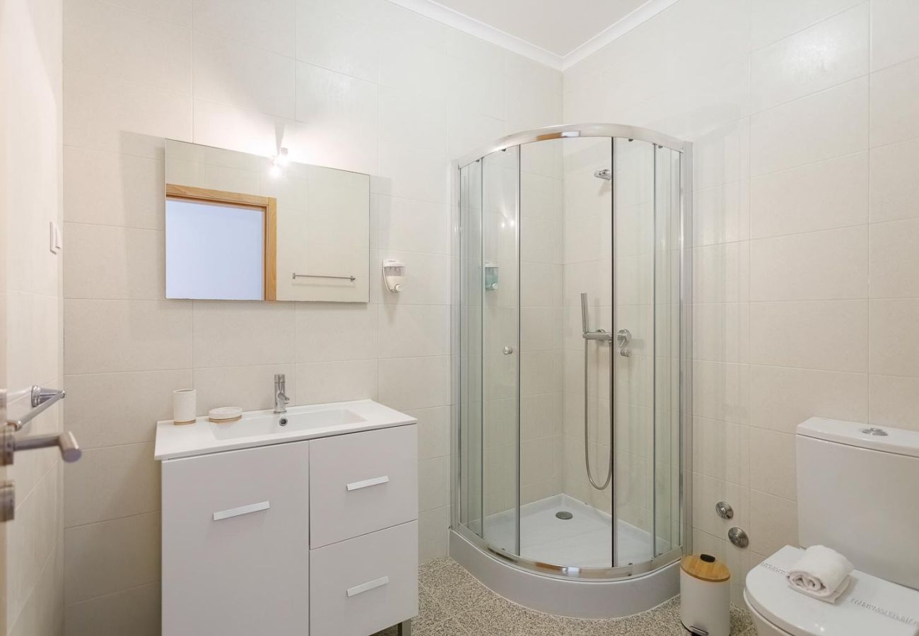 Villa a Nazaré - Casa 3 Camere da letto con vista mare e piscina - Ideale per famiglie