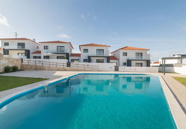  a Salir do Porto - Appartamento con piscina e vista sulla baia di Sao Martinho do Porto