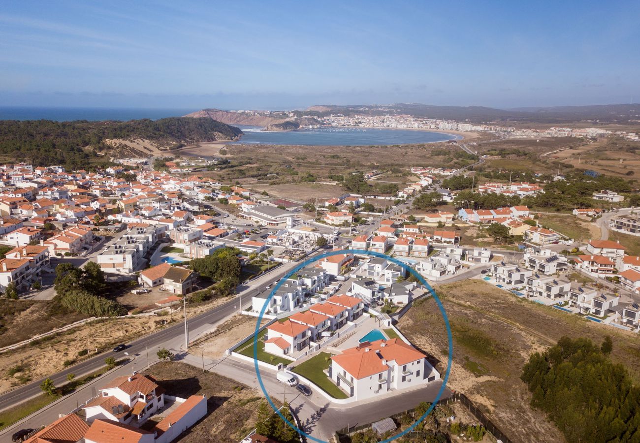 Appartamento a Salir do Porto - Appartamento con piscina e vista sulla baia di Sao Martinho do Porto