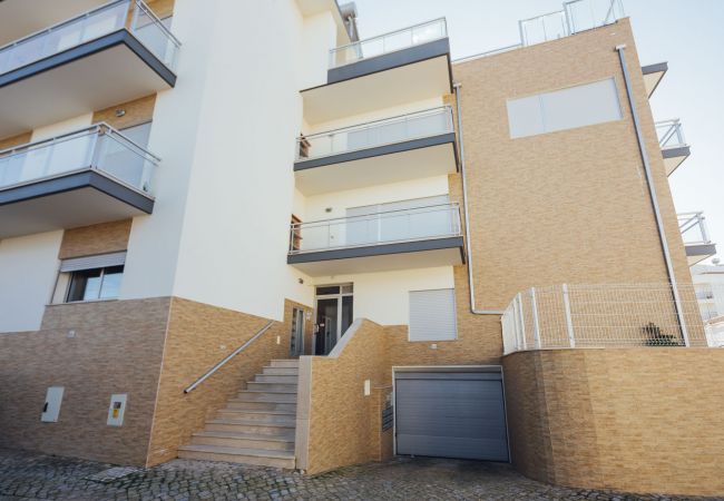 Appartamento a Nazaré - Appartamento con 2 camere da letto a Nazare - Vista mare della piscina Appartamento a Nazaré - Appartamento con 2 camere da letto a Nazare - Vista mare della piscina