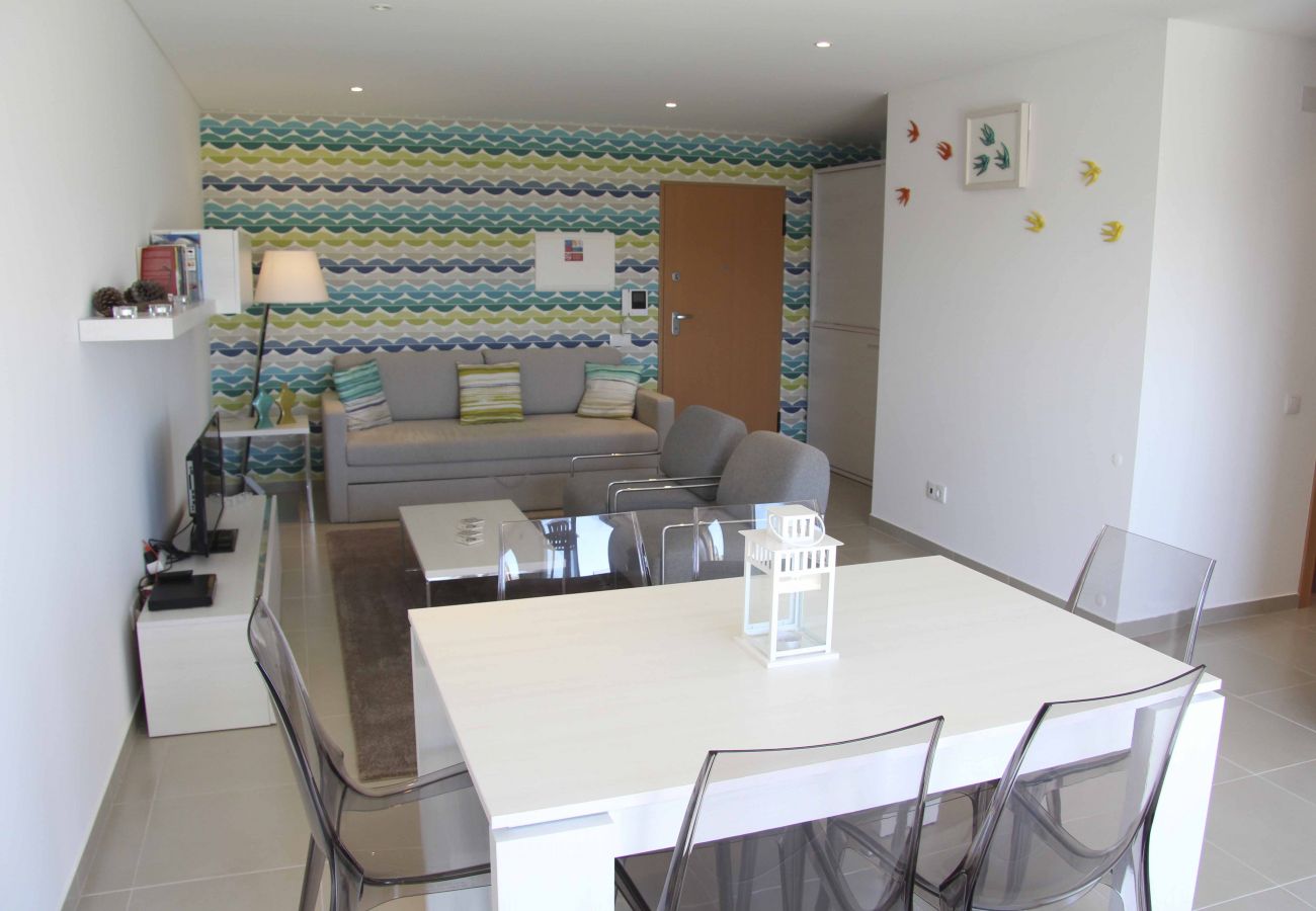 Appartamento a São Martinho do Porto - Appartamento moderno a 7 minuti a piedi dalla spiaggia