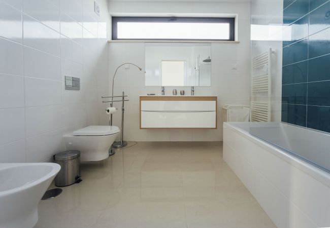 Villa a Salir do Porto - Casa vacanza di lusso con 3 camere da letto vicino alla spiaggia Villa a Salir do Porto - Casa vacanza di lusso con 3 camere da letto vicino alla spiaggia