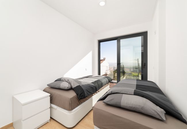 Villa a Salir do Porto - Casa do Sol - Villa de Férias com Piscina Privada da SCH Villa a Salir do Porto - Casa do Sol - Villa de Férias com Piscina Privada da SCH