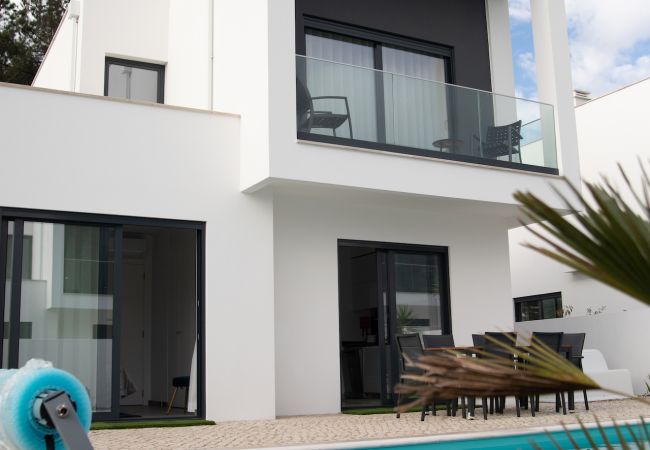 Villa a Pataias - Villa Besugo - Casa de férias com 3 quartos e piscina privada - SCH082